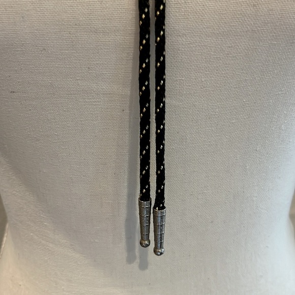 Elegant Black and Brown Bolo Tie - Picture 8 of 11